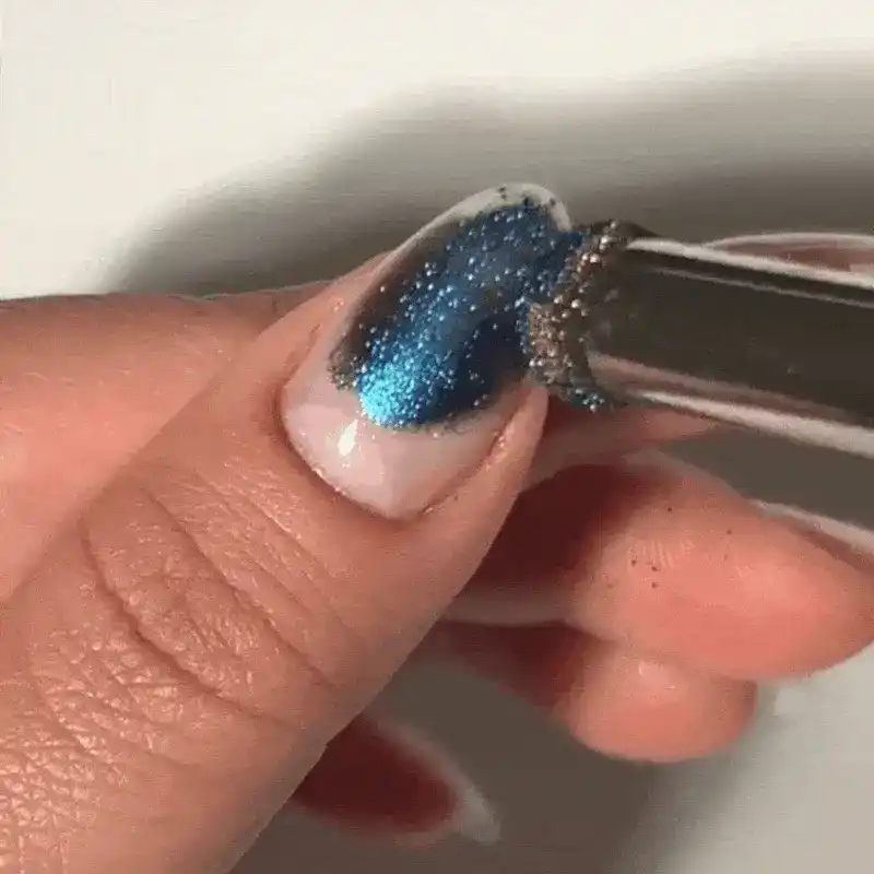 Lagoon - Shade Shift Metallic Nail Powder - Image 2